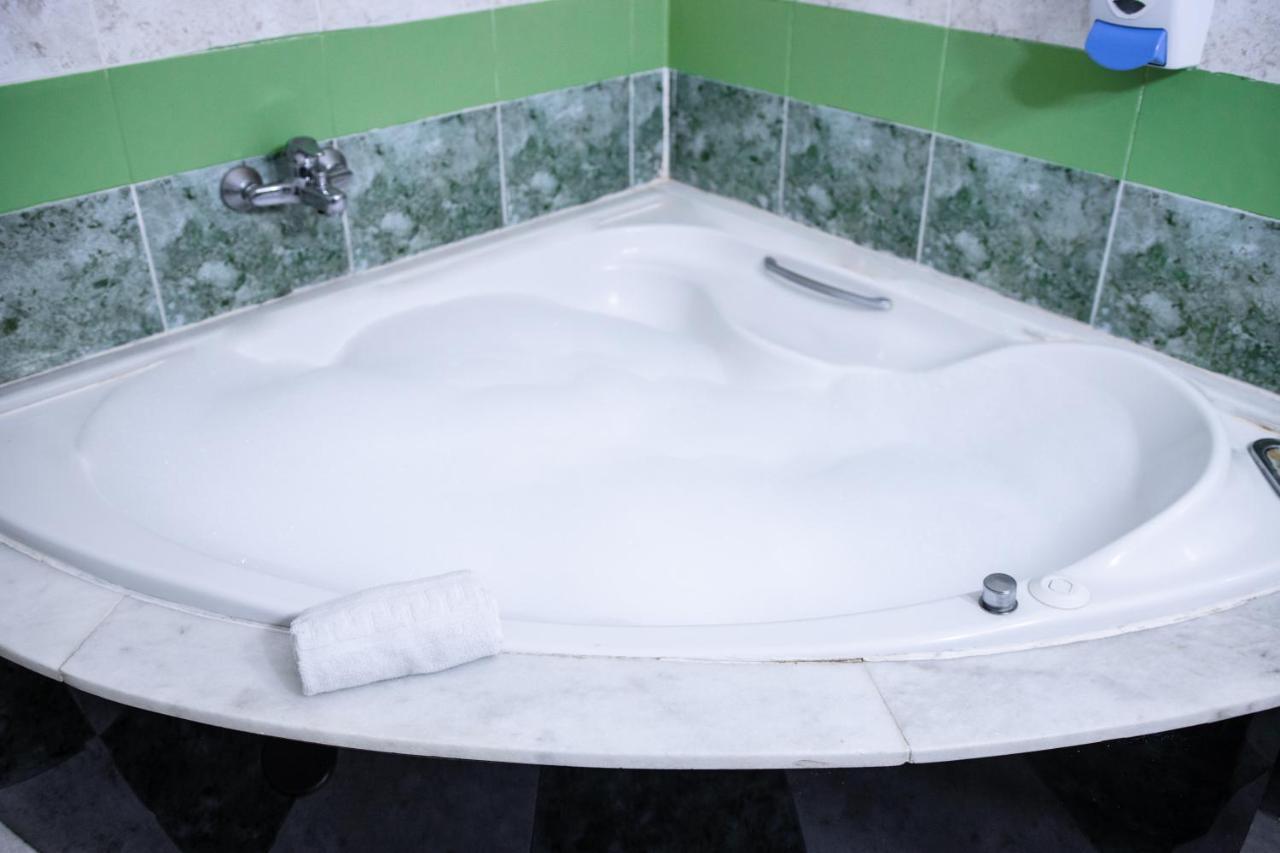 Agur 2* Fuengirola
