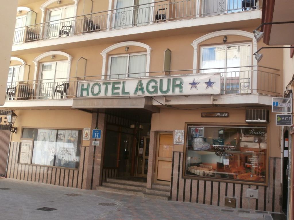 Agur Hotel